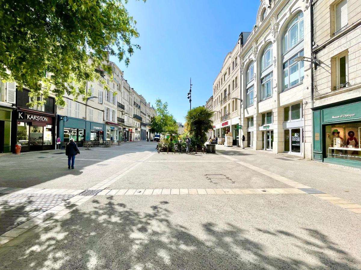 Niort - Hyper-Centre - Appartements En Duplex Ou Triplex - Wifi Fibre - Nouveau Exterior photo