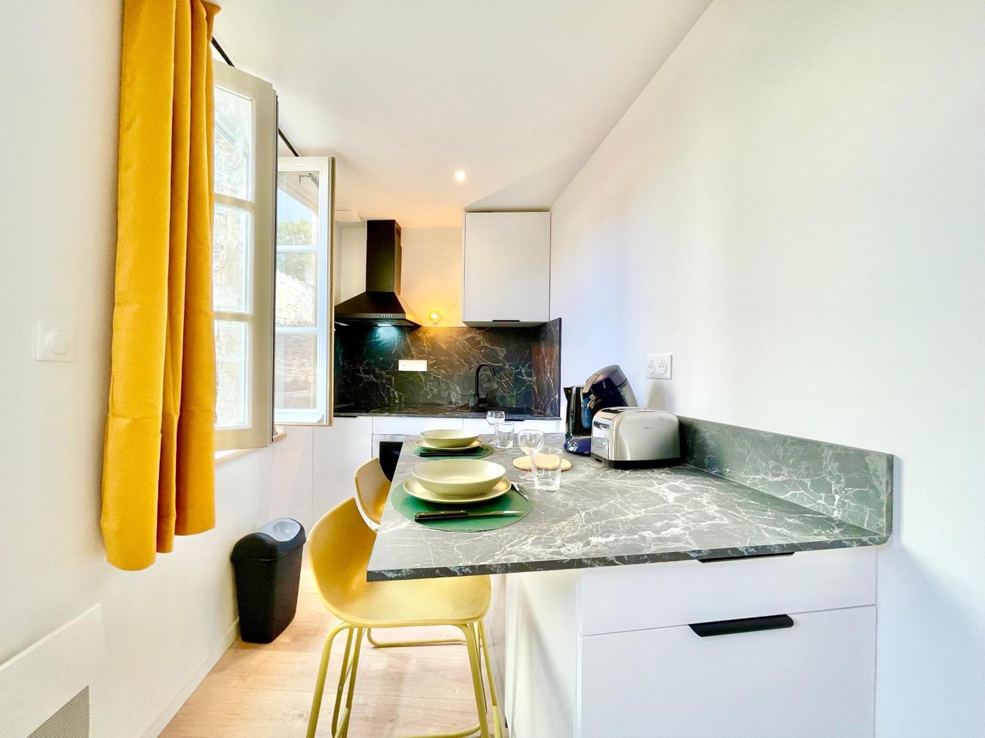 Niort - Hyper-Centre - Appartements En Duplex Ou Triplex - Wifi Fibre - Nouveau Exterior photo